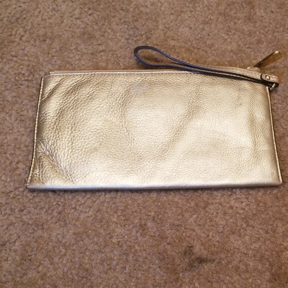 Michael Kors wristlet - Picture 3 of 8